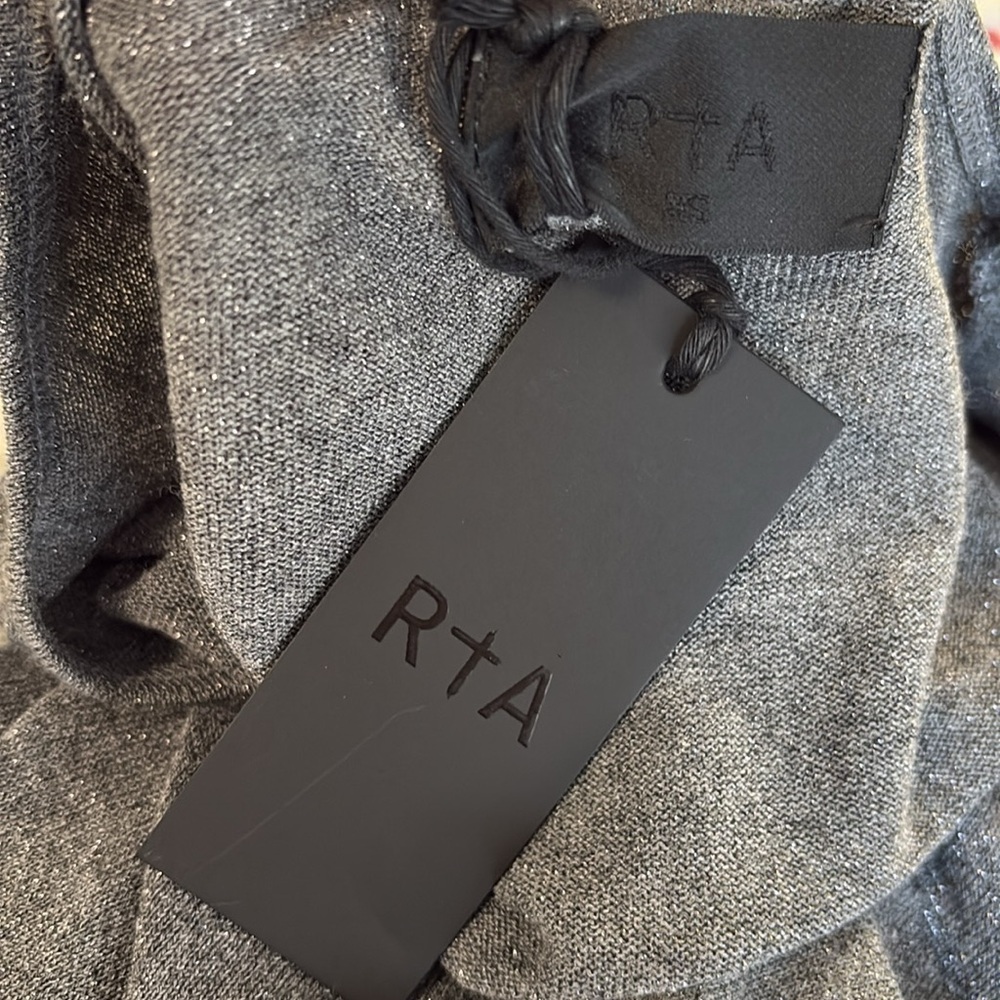 RtA Heather Gray Short Sleeve Tee w Silver Glitter Sparkly Shimmery Threading - Picture 2 of 4